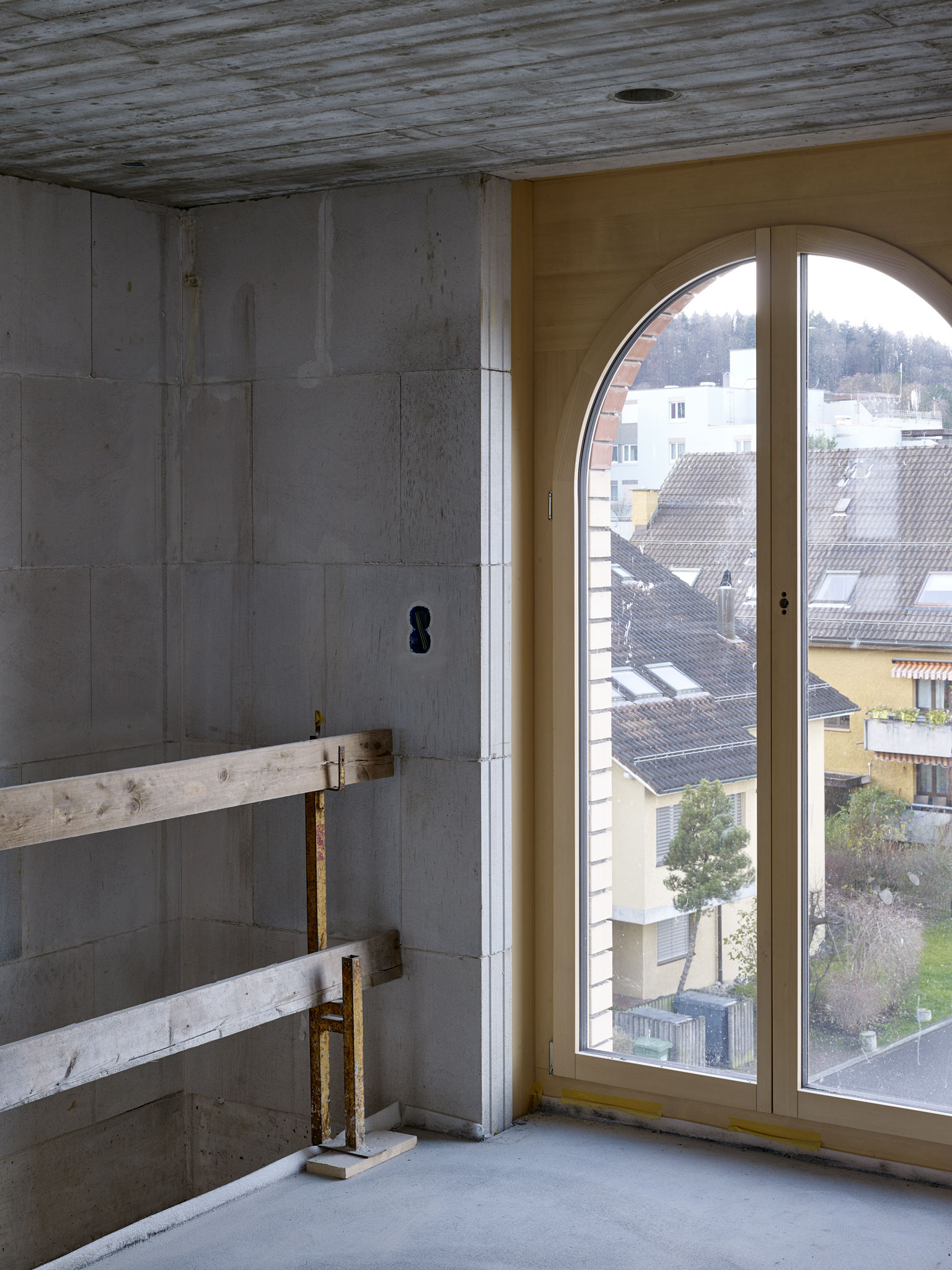 E14534 Alpa 047745 SCREEN